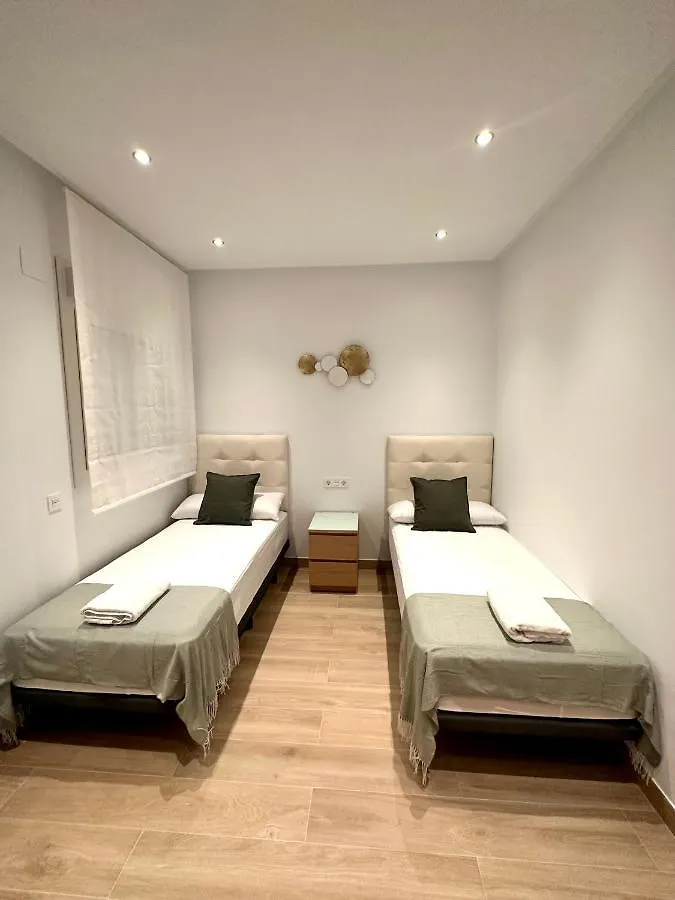 Atlantis Home Puerto Marina - 1 Minuto De La Playa Benalmádena