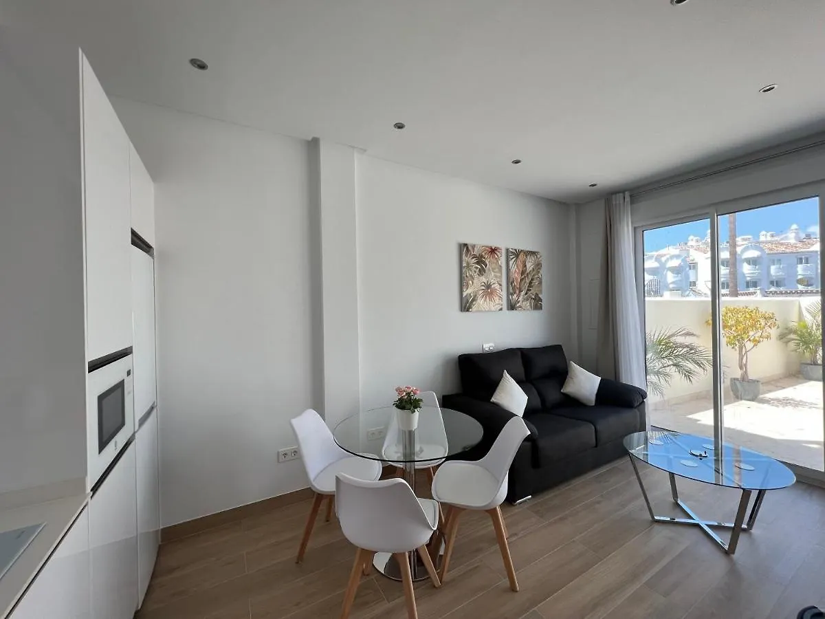 Apartamento Atlantis Home Puerto Marina - 1 Minuto De La Playa Benalmádena