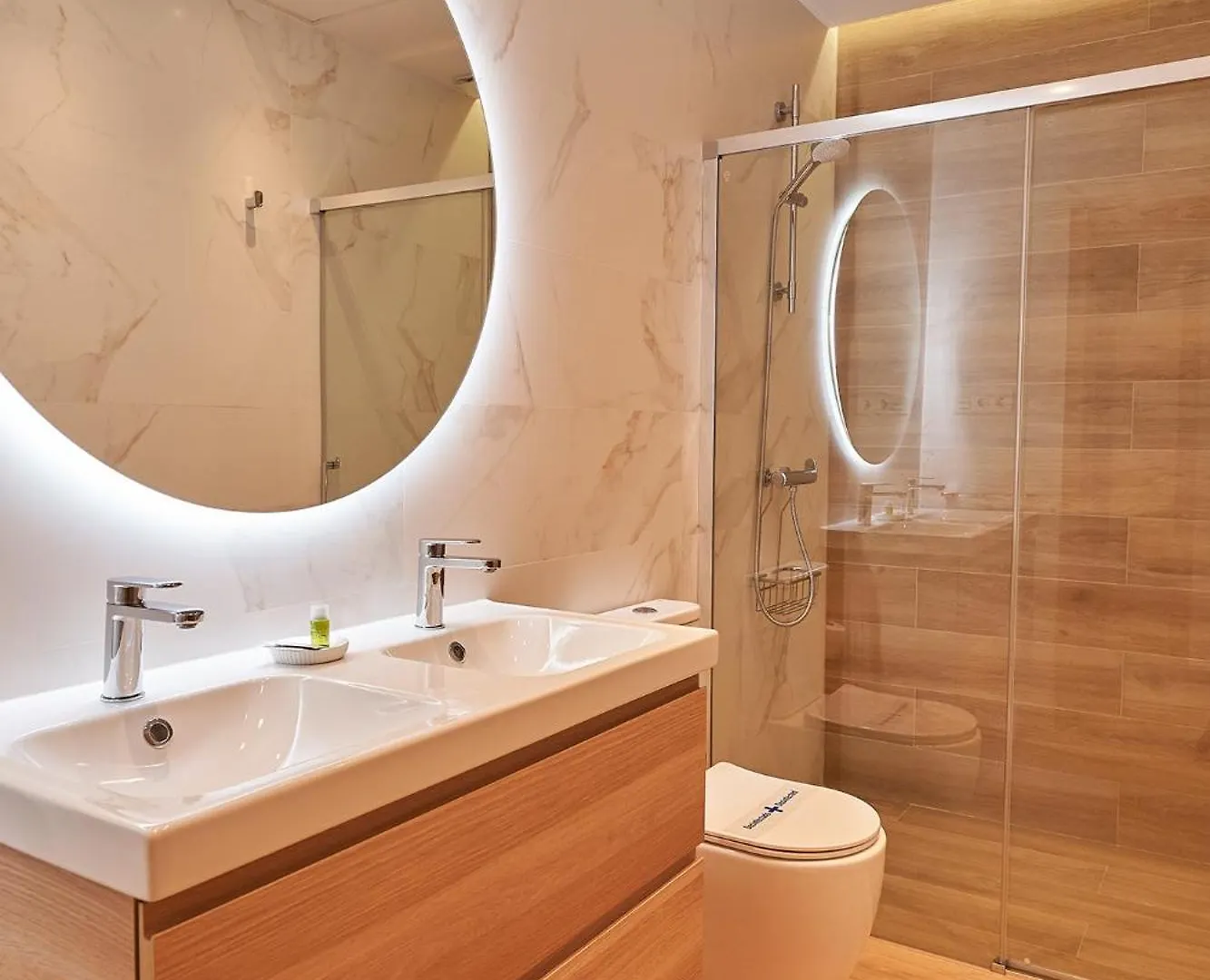 Apartmán Atlantis Home Puerto Marina - 1 Minuto De La Playa Benalmádena
