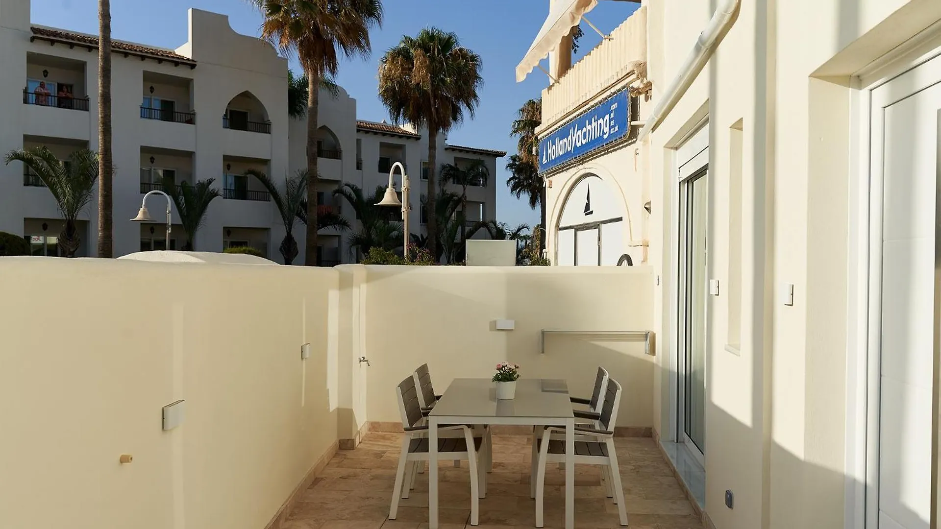 Apartamento Atlantis Home Puerto Marina - 1 Minuto De La Playa Benalmádena