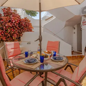 https://benalgolf-lovely-apartment-in-benalmdena-with-sea-views.es-andalucia.com